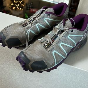 Salomon’s Speedcross 4